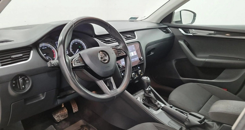 Skoda Octavia cena 55900 przebieg: 181638, rok produkcji 2018 z Tuczno małe 301